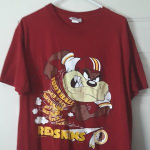 Washington Redskins Looney Tunes Taz Tee Size L